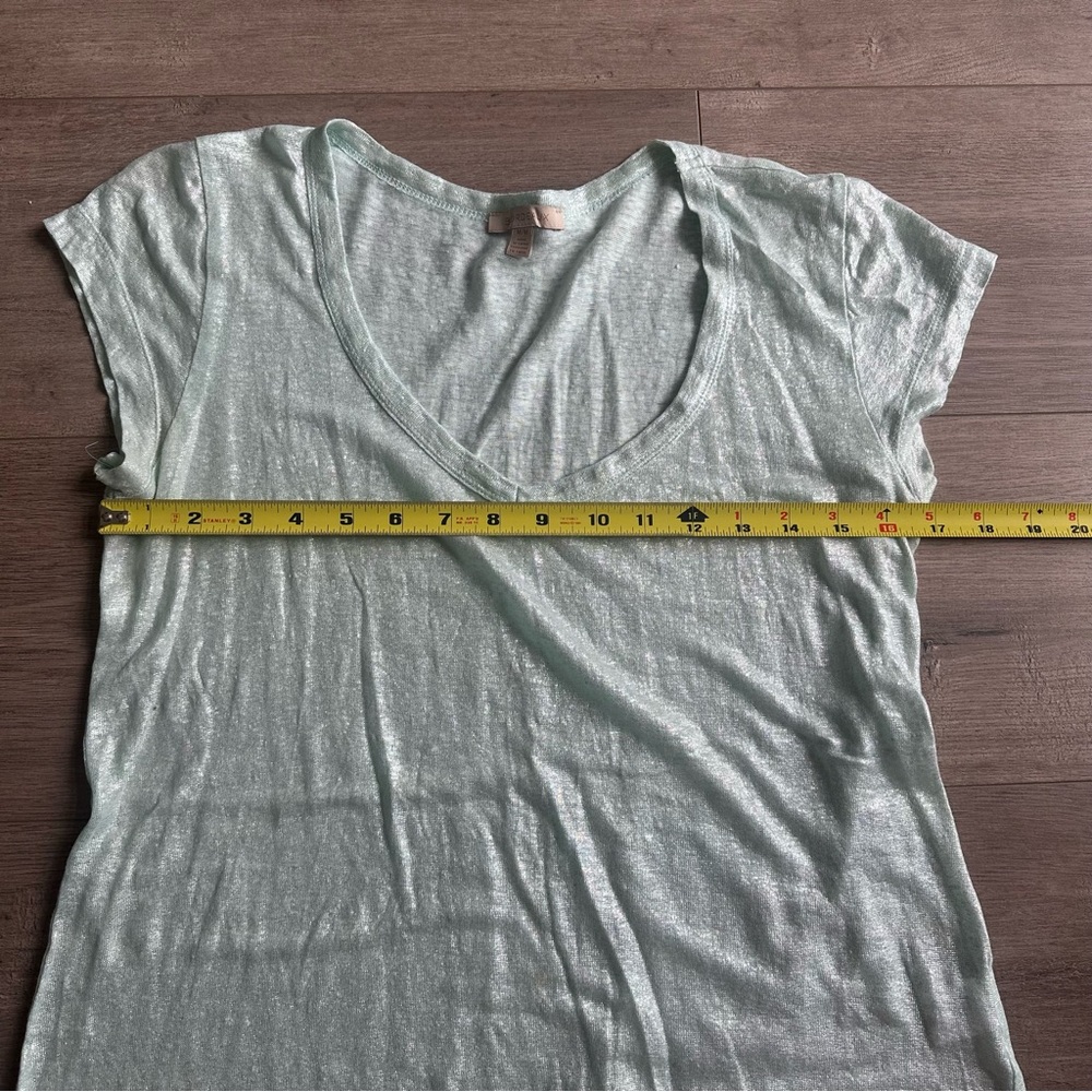 Bordeaux shimmer linen v-neck t-shirt - size medium - light teal w/ silver shimm - Picture 3 of 6
